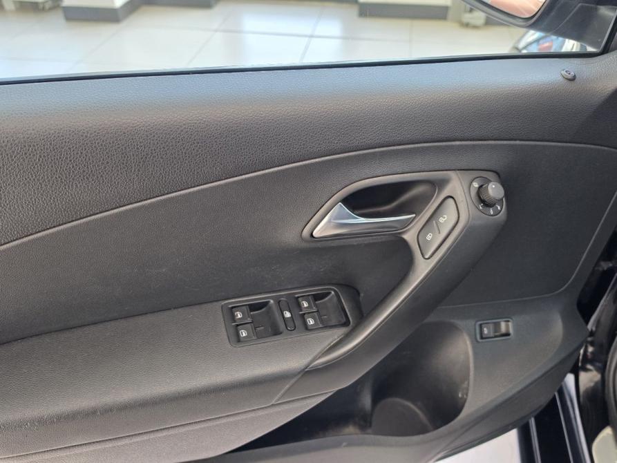 Volkswagen Polo V Рестайлинг Екатеринбург  - изображение 8