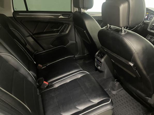 Volkswagen Tiguan II с пробегом 2017 года, цена 2 199 000 рублей, 87507 км, внедорожник, Автокод Объявления