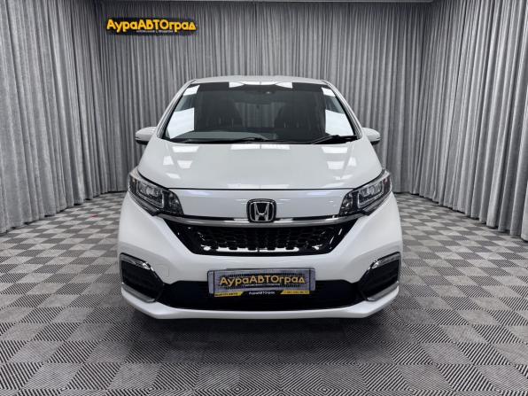 Honda Freed II Рестайлинг с пробегом 2020 года, цена 1 850 000 рублей, 54597 км, компактвэн, Автокод Объявления