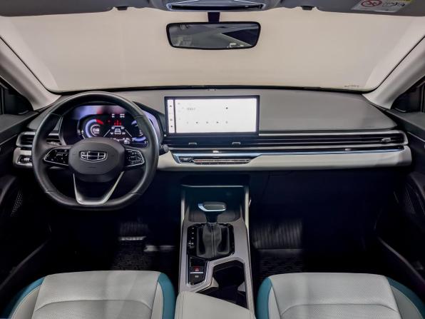 Geely Emgrand II с пробегом 2023 года, цена 1 740 000 рублей, 13906 км, седан, Автокод Объявления