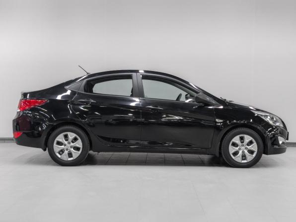 Hyundai Solaris I Рестайлинг с пробегом 2015 года, цена 1 165 000 рублей, 72454 км, седан, Автокод Объявления