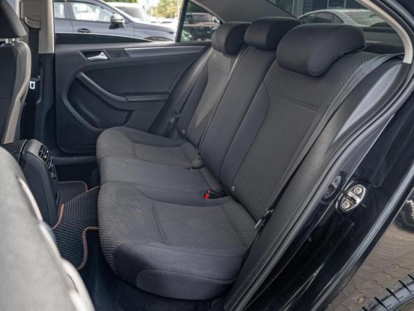 Volkswagen Jetta VI с пробегом 2012 года, цена 990 000 рублей, 209906 км, седан, Автокод Объявления