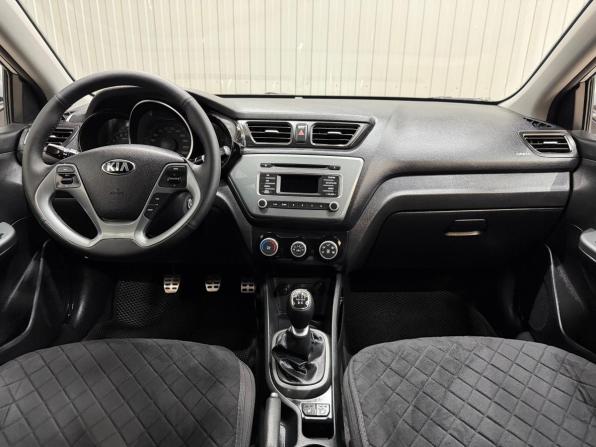 Kia Rio III Рестайлинг с пробегом 2017 года, цена 998 000 рублей, 193469 км, седан, Автокод Объявления