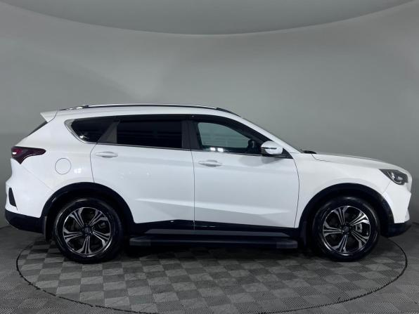 Soueast DX8S с пробегом 2022 года, цена 1 690 000 рублей, 42651 км, внедорожник, Автокод Объявления