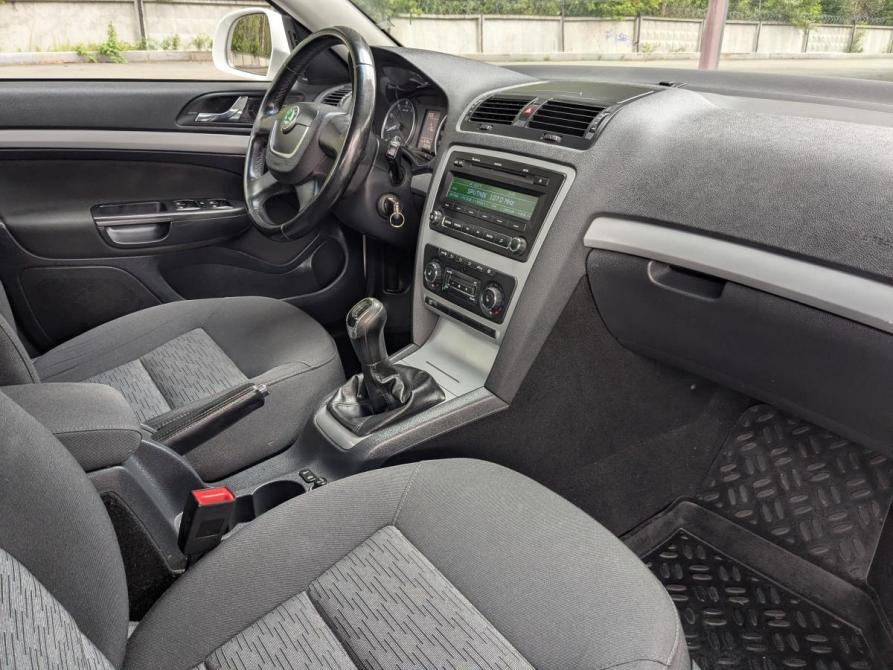 Skoda Octavia II (A5) Рестайлинг Екатеринбург  - изображение 13