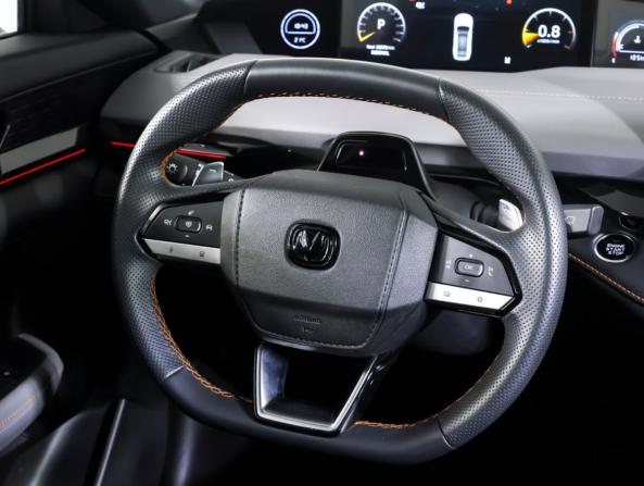Changan UNI-V I с пробегом 2023 года, цена 2 325 000 рублей, 35111 км, лифтбек, Автокод Объявления