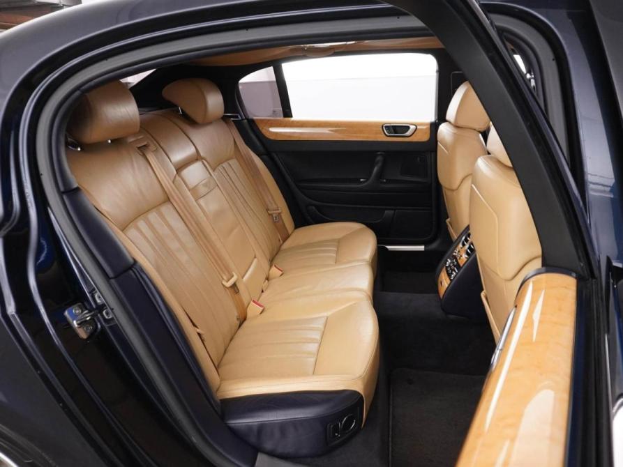 Bentley Continental Flying Spur Москва  - изображение 7