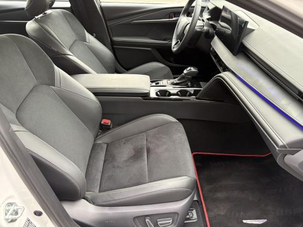 Toyota Camry IX (XV80) China Market с пробегом 2025 года, цена 4 499 000 рублей, 1240 км, седан, Автокод Объявления