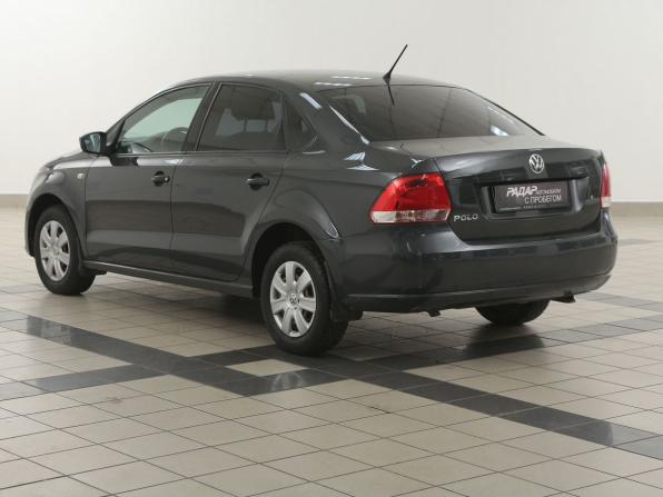 Volkswagen Polo V Рестайлинг с пробегом 2015 года, цена 609 000 рублей, 158000 км, седан, Автокод Объявления