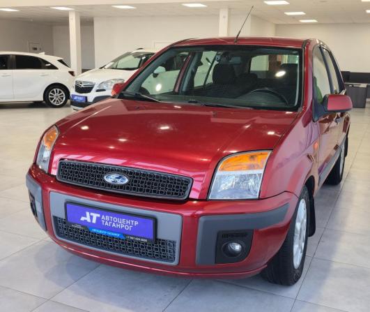 Ford Fusion I Рестайлинг с пробегом 2005 года, цена 549 000 рублей, 154000 км, хэтчбек, Автокод Объявления