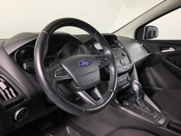 Ford Focus III Рестайлинг с пробегом 2018 года, цена 1 235 000 рублей, 93736 км, хэтчбек, Автокод Объявления
