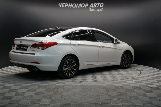 Hyundai i40 I Рестайлинг с пробегом 2015 года, цена 945 000 рублей, 344000 км, седан, Автокод Объявления