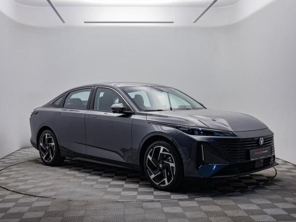Changan Lamore с пробегом 2024 года, цена 1 920 000 рублей, 5141 км, седан, Автокод Объявления