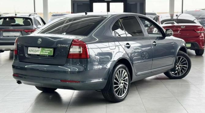 Skoda Octavia II (A5) Рестайлинг с пробегом 2011 года, цена 799 000 рублей, 247563 км, лифтбек, Автокод Объявления