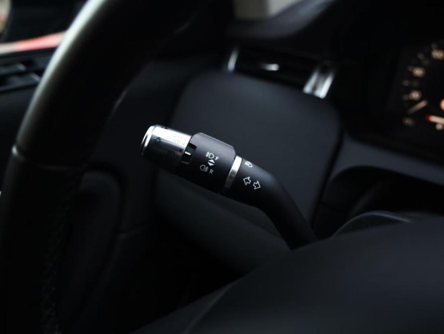 Land Rover Discovery Sport I Рестайлинг Санкт-Петербург  - изображение 26