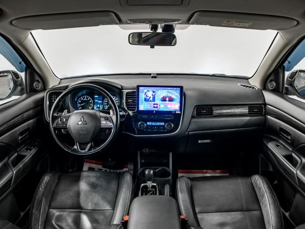 Mitsubishi Outlander III Рестайлинг 2 с пробегом 2015 года, цена 1 747 000 рублей, 172775 км, внедорожник, Автокод Объявления