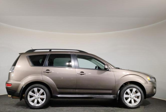 Mitsubishi Outlander II Рестайлинг с пробегом 2011 года, цена 1 200 000 рублей, 127400 км, внедорожник, Автокод Объявления