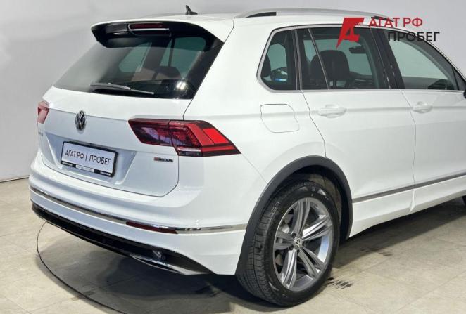 Volkswagen Tiguan II с пробегом 2018 года, цена 2 870 000 рублей, 158402 км, внедорожник, Автокод Объявления