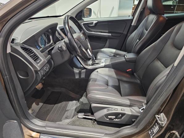 Volvo XC60 I Рестайлинг с пробегом 2015 года, цена 1 549 000 рублей, 186636 км, внедорожник, Автокод Объявления