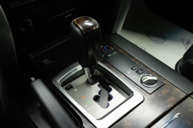 Toyota Land Cruiser 200 Series Рестайлинг 1 с пробегом 2012 года, цена 4 169 000 рублей, 149086 км, внедорожник, Автокод Объявления