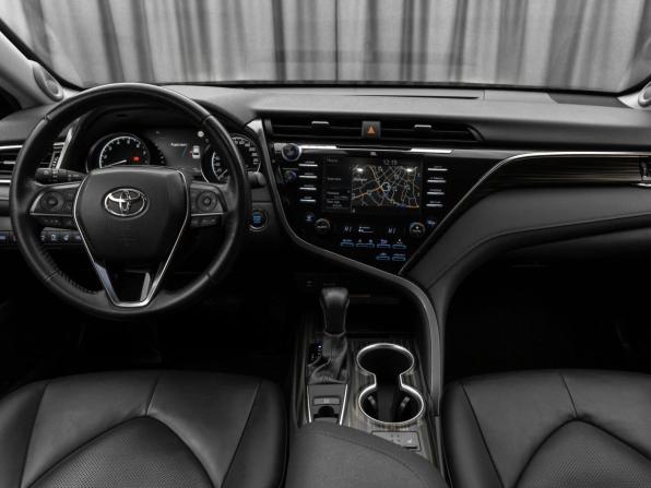 Toyota Camry VIII (XV70) с пробегом 2020 года, цена 2 940 000 рублей, 140115 км, седан, Автокод Объявления