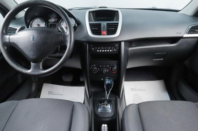 Peugeot 207 I Рестайлинг с пробегом 2010 года, цена 399 000 рублей, 170648 км, хэтчбек, Автокод Объявления
