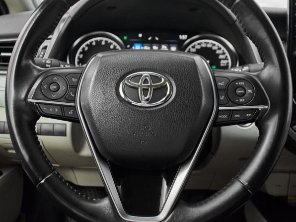 Toyota Camry VIII (XV70) Рестайлинг с пробегом 2022 года, цена 3 320 000 рублей, 42732 км, седан, Автокод Объявления