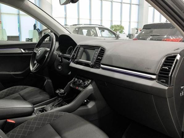 Skoda Karoq I с пробегом 2020 года, цена 2 340 000 рублей, 97501 км, внедорожник, Автокод Объявления