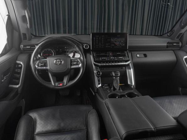 Toyota Land Cruiser 300 Series с пробегом 2021 года, цена 10 599 000 рублей, 86012 км, внедорожник, Автокод Объявления