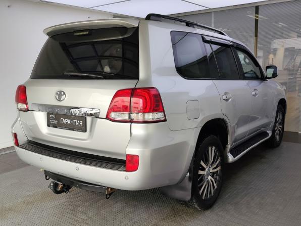 Toyota Land Cruiser 200 Series с пробегом 2007 года, цена 2 500 000 рублей, 546124 км, внедорожник, Автокод Объявления