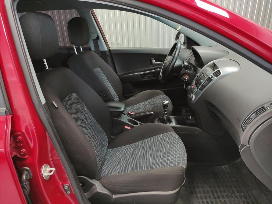 Kia Ceed I Пермь  - изображение 9