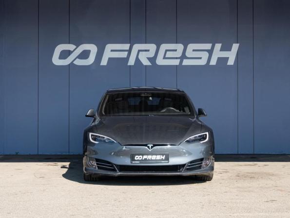Tesla Model S I Рестайлинг с пробегом 2017 года, цена 3 250 000 рублей, 151116 км, лифтбек, Автокод Объявления