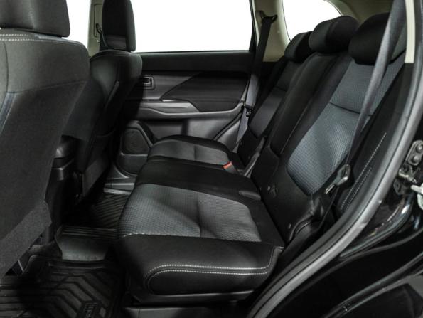 Mitsubishi Outlander III Рестайлинг 2 с пробегом 2017 года, цена 1 449 777 рублей, 193518 км, внедорожник, Автокод Объявления