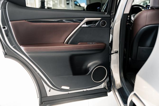 Lexus RX IV Рестайлинг с пробегом 2020 года, цена 5 700 000 рублей, 23673 км, внедорожник, Автокод Объявления