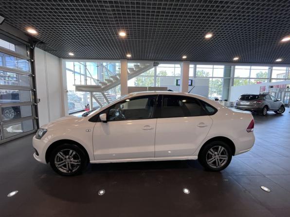Volkswagen Polo V с пробегом 2013 года, цена 700 000 рублей, 233050 км, седан, Автокод Объявления