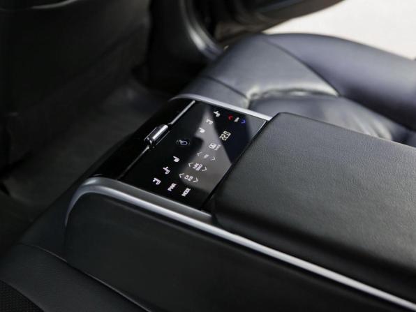 Toyota Camry VIII (XV70) с пробегом 2019 года, цена 1 649 000 рублей, 79000 км, седан, Автокод Объявления