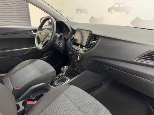 Hyundai Solaris II Рестайлинг с пробегом 2020 года, цена 1 300 000 рублей, 113602 км, седан, Автокод Объявления