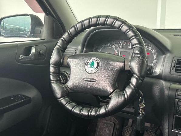 Skoda Octavia I (A4) Рестайлинг с пробегом 2008 года, цена 460 000 рублей, 241195 км, лифтбек, Автокод Объявления