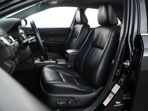 Toyota Camry VII (XV50) Рестайлинг с пробегом 2017 года, цена 2 399 777 рублей, 136518 км, седан, Автокод Объявления