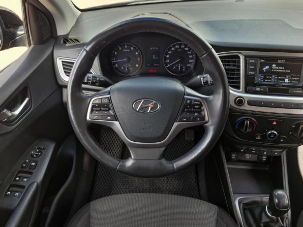 Hyundai Solaris II с пробегом 2019 года, цена 1 499 000 рублей, 76992 км, седан, Автокод Объявления