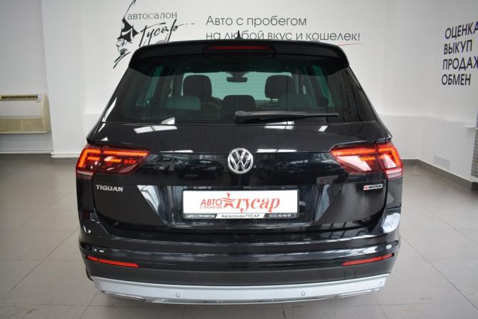 Volkswagen Tiguan II с пробегом 2019 года, цена 2 599 000 рублей, 155000 км, внедорожник, Автокод Объявления