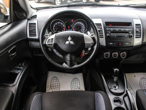 Mitsubishi Outlander II Рестайлинг с пробегом 2011 года, цена 1 041 000 рублей, 174985 км, внедорожник, Автокод Объявления
