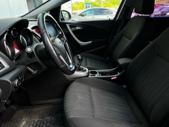 Opel Astra J с пробегом 2010 года, цена 740 500 рублей, 166089 км, хэтчбек, Автокод Объявления