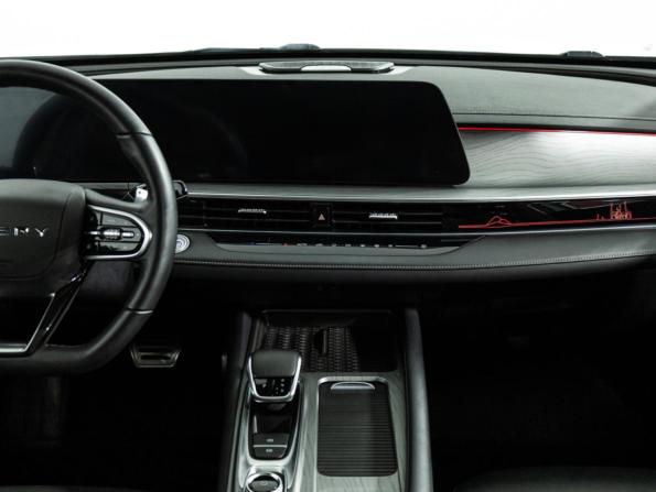 Chery Arrizo 8 с пробегом 2023 года, цена 2 199 700 рублей, 37344 км, седан, Автокод Объявления