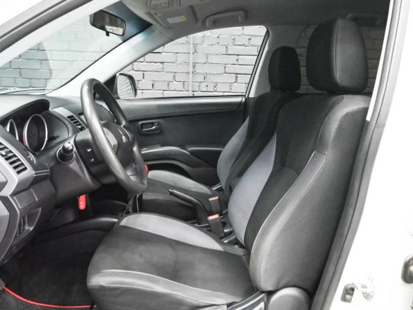 Mitsubishi Outlander II Рестайлинг с пробегом 2010 года, цена 1 050 000 рублей, 278250 км, внедорожник, Автокод Объявления