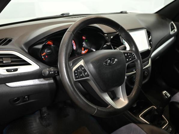 Lada (ВАЗ) Vesta I с пробегом 2021 года, цена 1 350 000 рублей, 52235 км, седан, Автокод Объявления