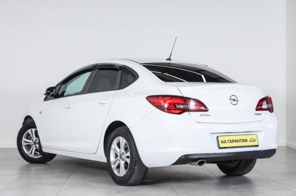 Opel Astra J Рестайлинг Новосибирск  - изображение 5