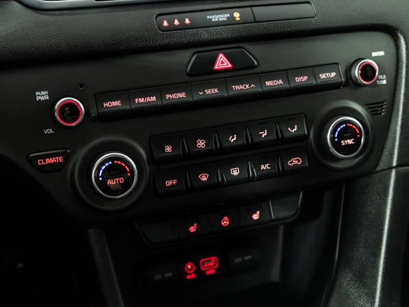 Kia Sportage IV с пробегом 2018 года, цена 1 929 700 рублей, 120941 км, внедорожник, Автокод Объявления