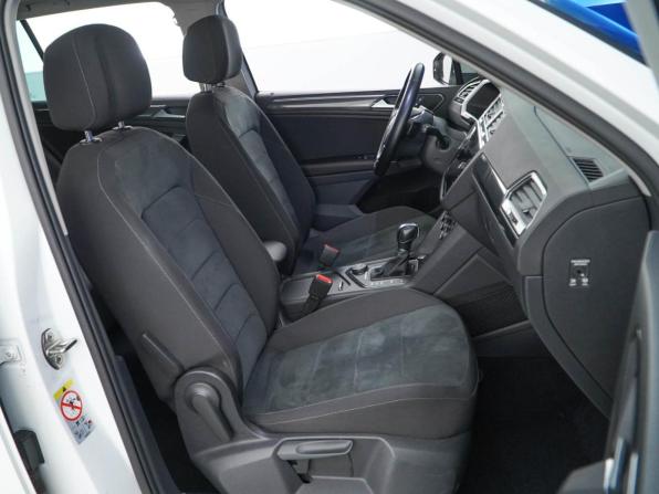 Volkswagen Tiguan II с пробегом 2018 года, цена 2 389 000 рублей, 114630 км, внедорожник, Автокод Объявления