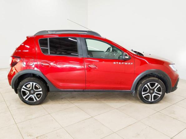 Renault Sandero II Рестайлинг с пробегом 2020 года, цена 1 169 000 рублей, 67763 км, хэтчбек, Автокод Объявления